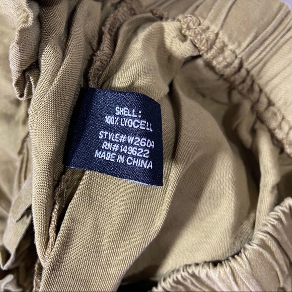 Walter Baker self- belted pocketed mini skort - Picture 5 of 7